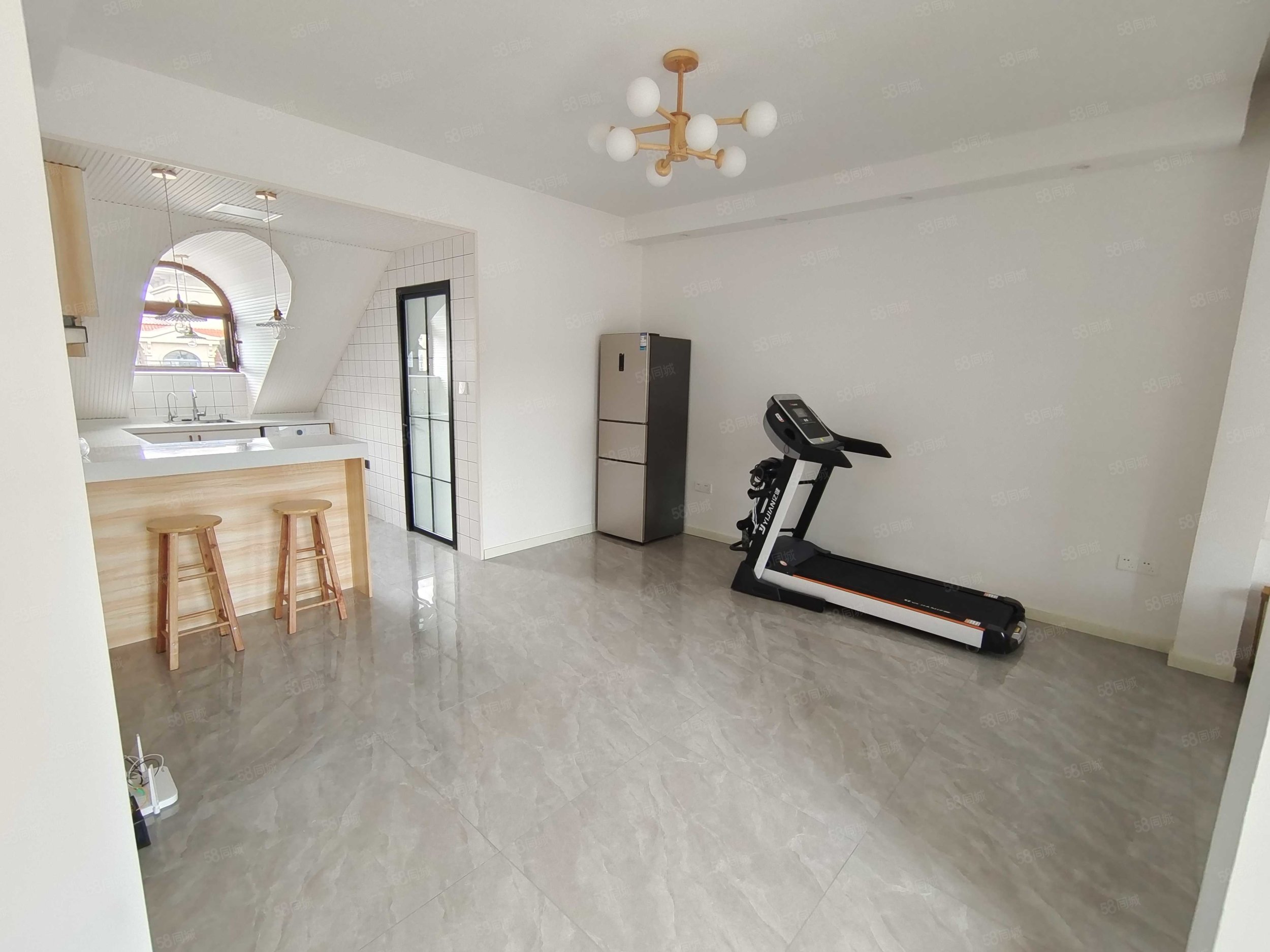 南湖一号(东区)2室1厅1卫60㎡南16.8万