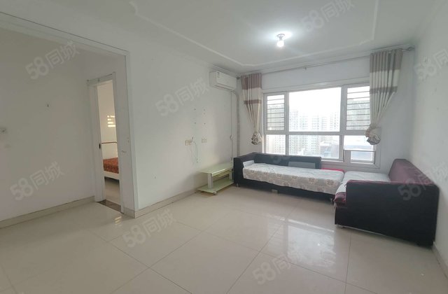 水岸花语 正规三室 带车位 免大税 电梯中间楼层 随时看房