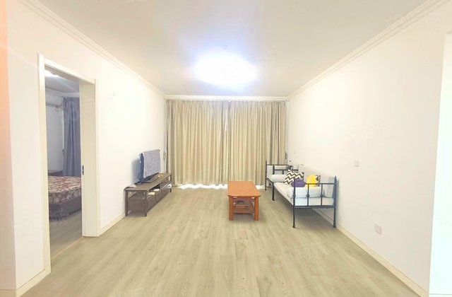 空港澜庭美地A区3室2厅118.34㎡102万二手房图片