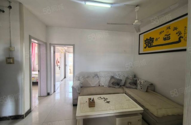 老文轩 市公安局家属院 精装三居室 停车方便 急卖65万