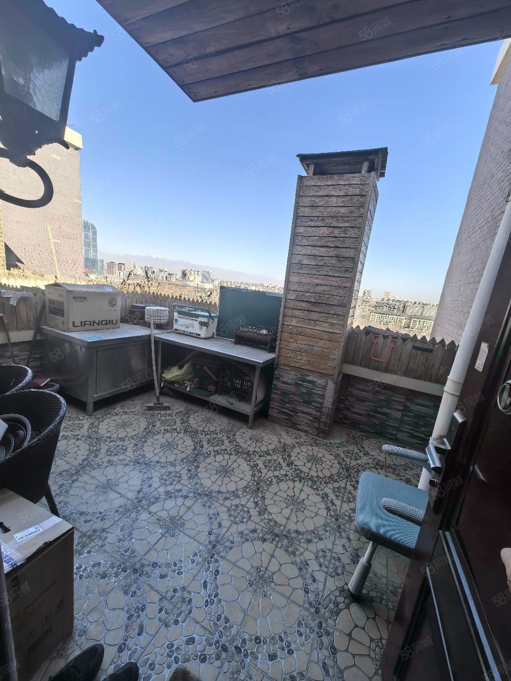 阅海万家b区小块地电梯上跃复式三室两厅两卫近邻一幼一小和九中