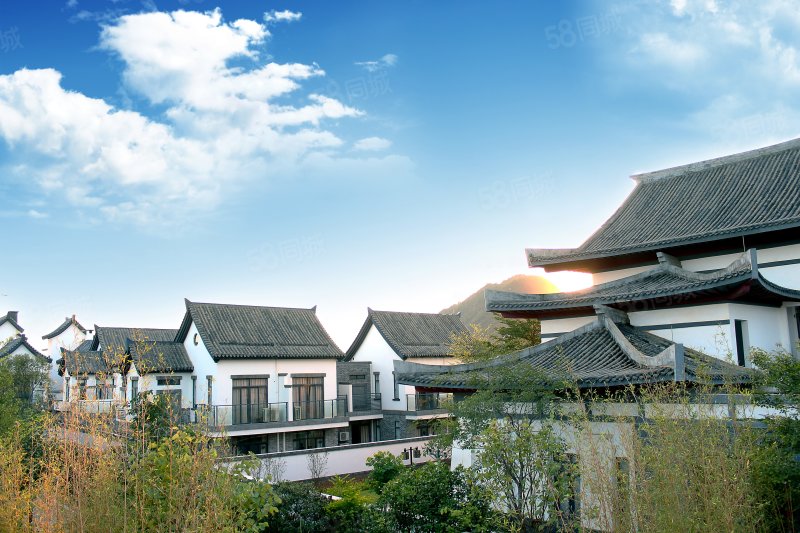 加州花园(谢岗别墅)4室2厅3卫129㎡南北156万