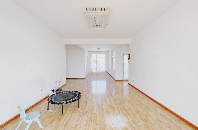 文轩一中西安交大四室两卫带车位和储免大税新东方龙湾山水文园