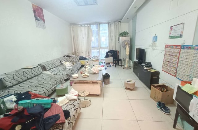 出售阳光花园小区 汽车总站南邻   二楼 户型很好