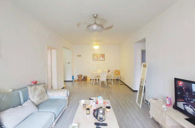 八方小区(C区)3室2厅126.48㎡330万二手房图片