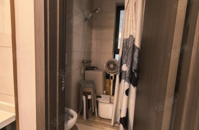 万科翡翠东第3室2厅143㎡136万二手房图片