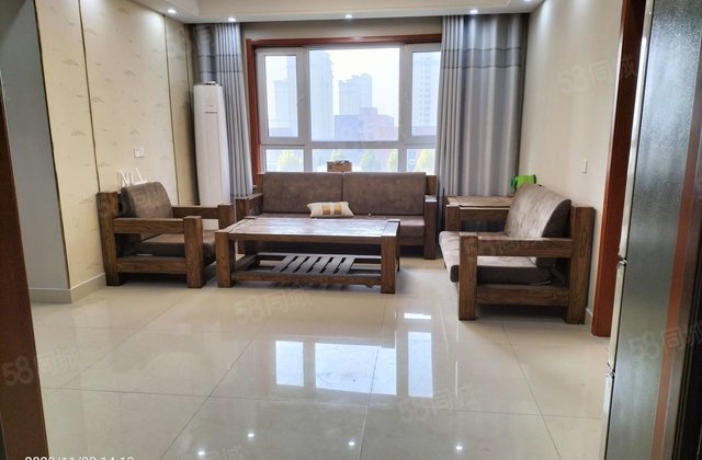 望岳嘉苑 113平 精装修 南北通透 楼层好 视野无遮挡