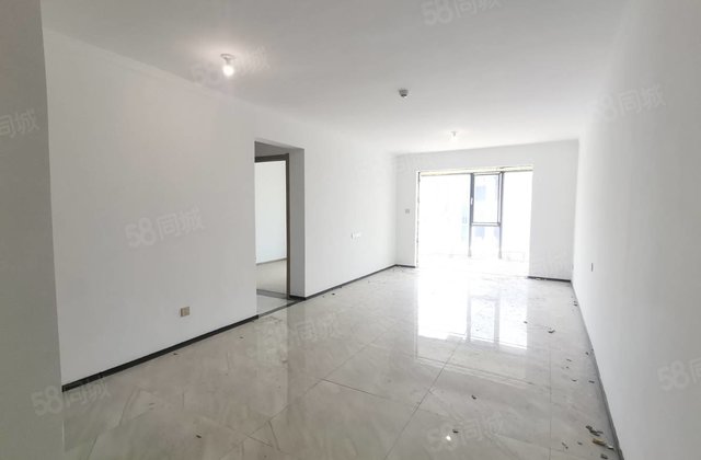 碧桂园云麓九里，精装三室，送车储，新房未住，婚房，可贷款