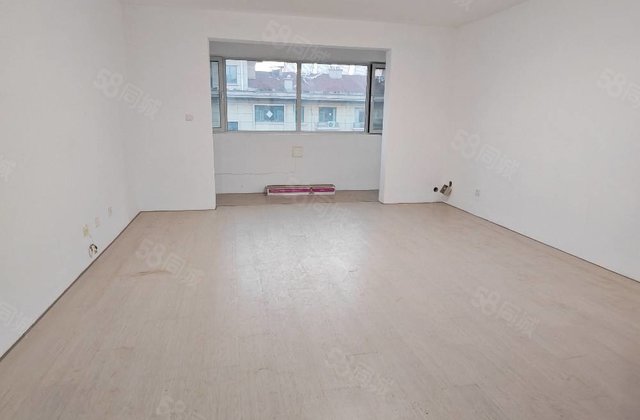 东昌中学 高档小区 花园洋房 一品家苑 大三室送车位地下室