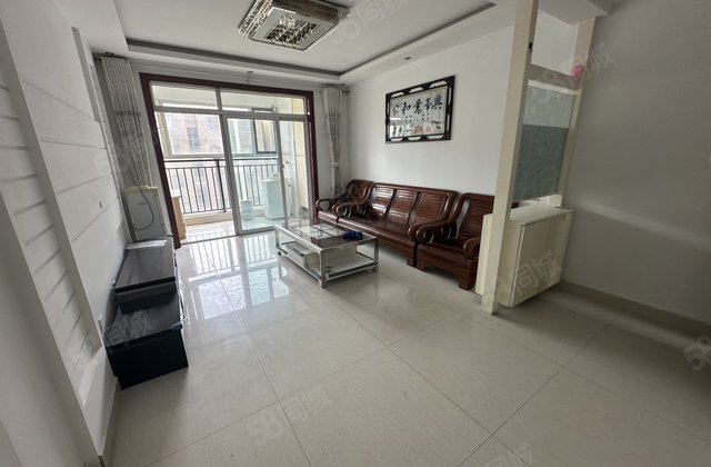 阿卡 三室两卫 采光好 公摊少 多层洋房 房东急售