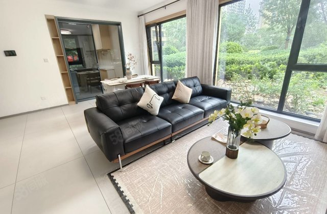 百合新城 一楼带院 边户 免 送100多平院子