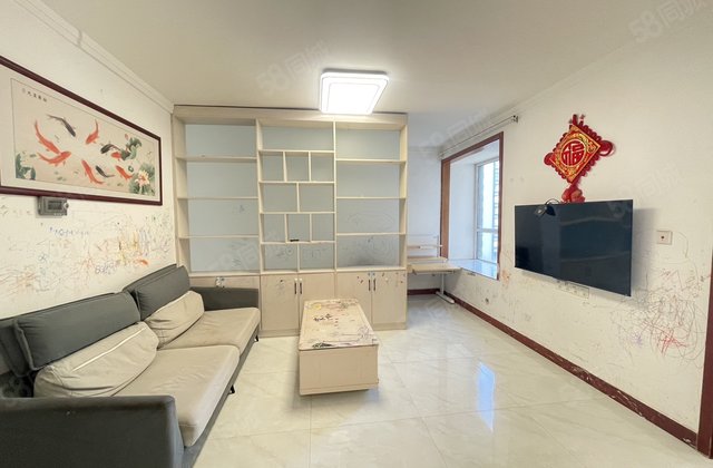 金柱大学城 精致小三居室 压力小 还送车位储藏室