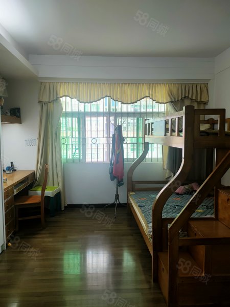 雅豪祥苑3室2厅2卫143㎡南北78万