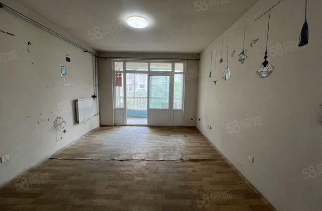 李谷堆新区3室2厅110㎡23.6万二手房图片