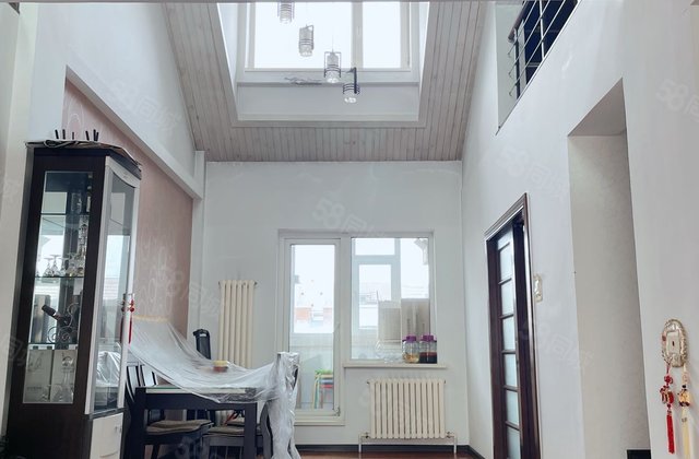 万科上东区4室2厅144.48㎡139万二手房图片