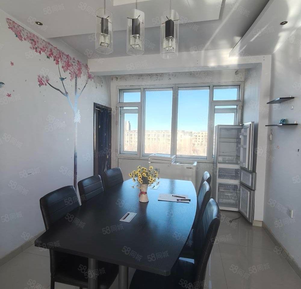 左岸香槟2室2厅1卫96㎡南37万