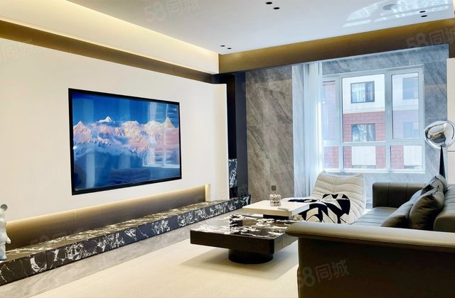 当代MOMA沿湖城4室2厅142.55㎡215万二手房图片