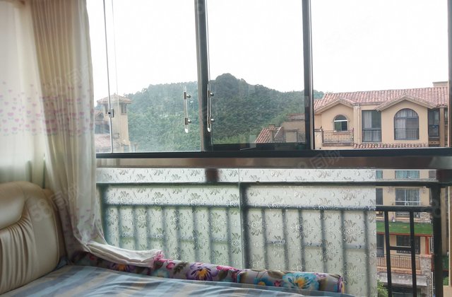 天鹅堡森林公园2室1厅42㎡28万二手房图片