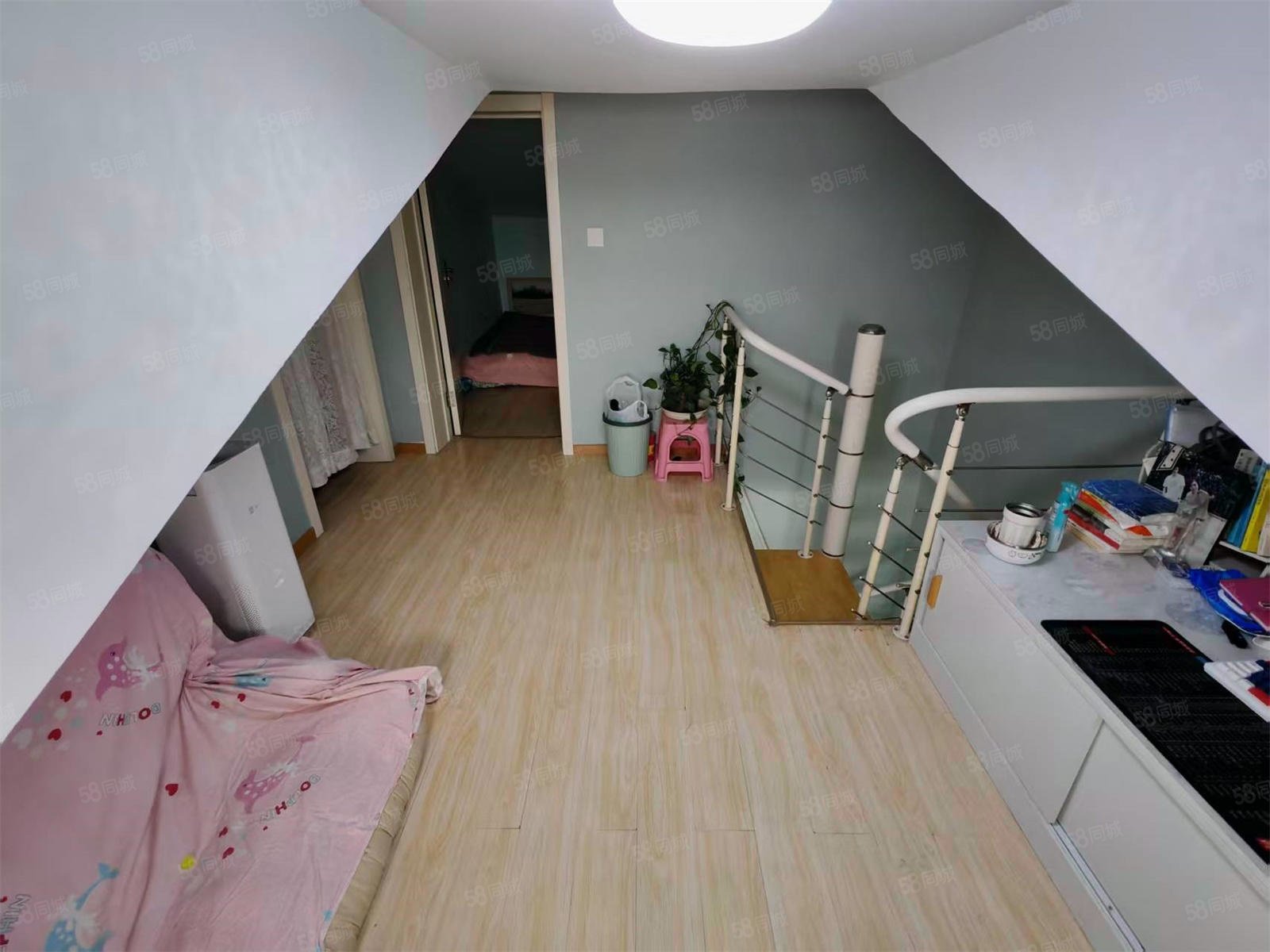 良工佳苑3室2廳2衛(wèi)83.81㎡南北102萬