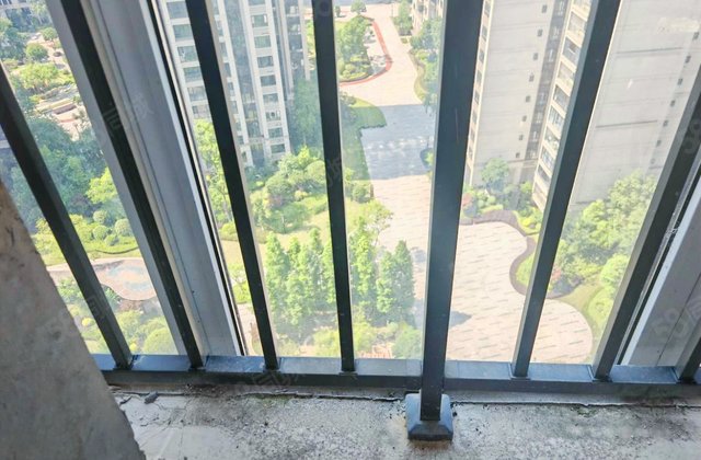 经典西悦城(商住楼)2室2厅45㎡15万二手房图片