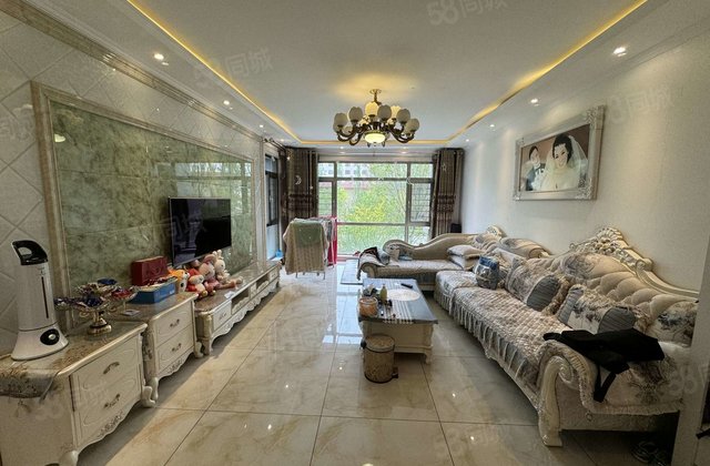 凡尔赛颐阁(凡尔赛观邸)2室2厅125㎡78万二手房图片