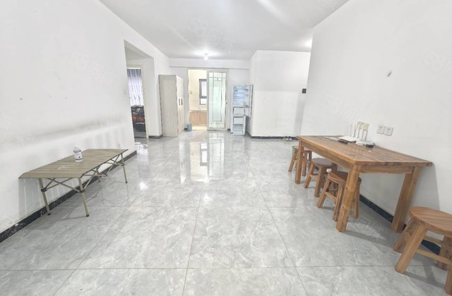 水岸花语电梯房 带车位 三叶草户型 免大税 看房方便莲湖新城