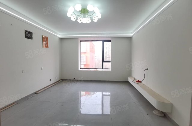 急售 光明 七中 水晶城东区 精装婚房 免大税 看房随时