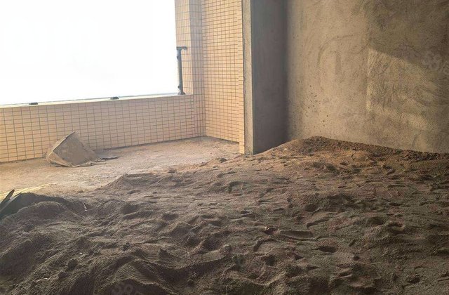 华城翡翠4室2厅148㎡62.8万二手房图片