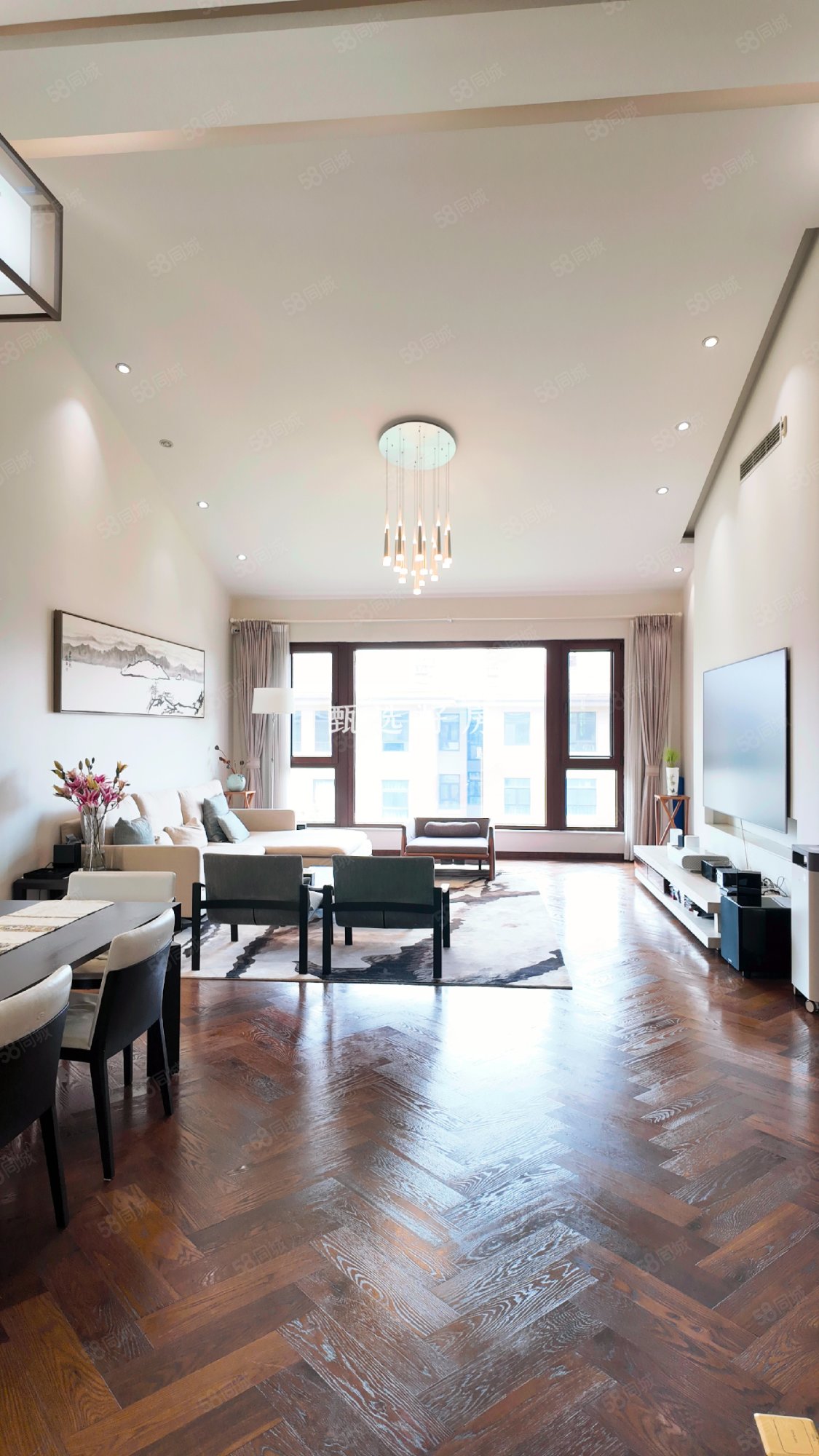 萬(wàn)城華府璽園(別墅)5室3廳4衛(wèi)375.4㎡南北9800萬(wàn)