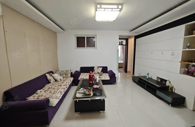 建设路 汽车总站东临 多层地暖房 一楼带院 送车位储藏室