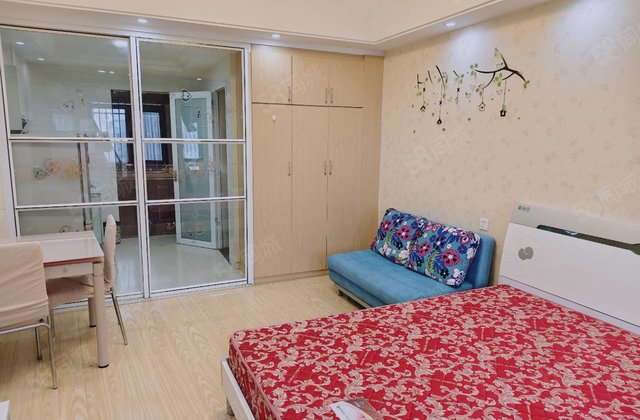 东方新世界(C区)1室1厅40㎡19万二手房图片