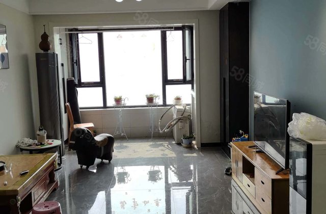 融创滨江壹号3室2厅121.77㎡58万二手房图片