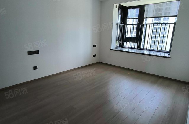 朗玥旭章府3室2厅117㎡247.5万二手房图片