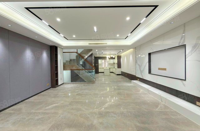 保利湖心岛碧湖苑(别墅)7室3厅172.18㎡340万二手房图片