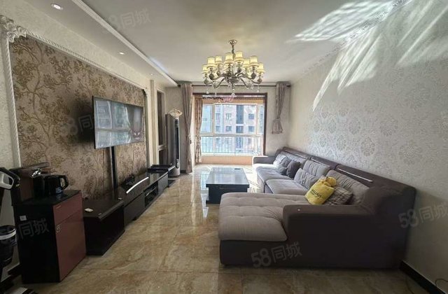 盛世华府(仓程路)3室2厅138㎡88万二手房图片