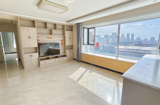 好房必卖 昌润莲城 边户 精装三居室  带车位 随时看房