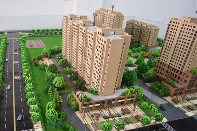 唐河金泰花园位于唐河县 星江路与