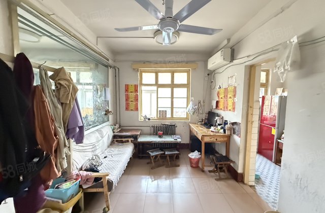 文轩中学 八中 旁 建行家属院 中层 两室两厅 免大税急售