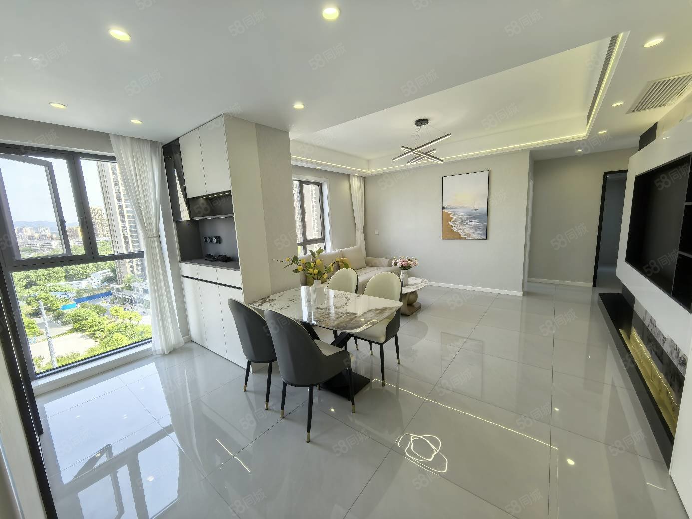 爱丽舍花园3室2厅1卫110㎡南北79万