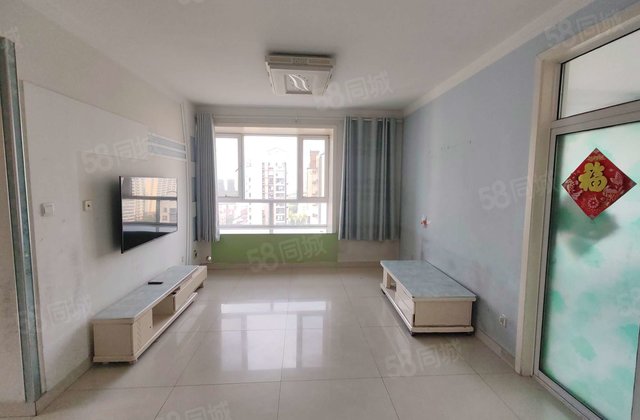 金柱大学城 二中 精装三居 看房方便 有钥匙 带车位储藏室