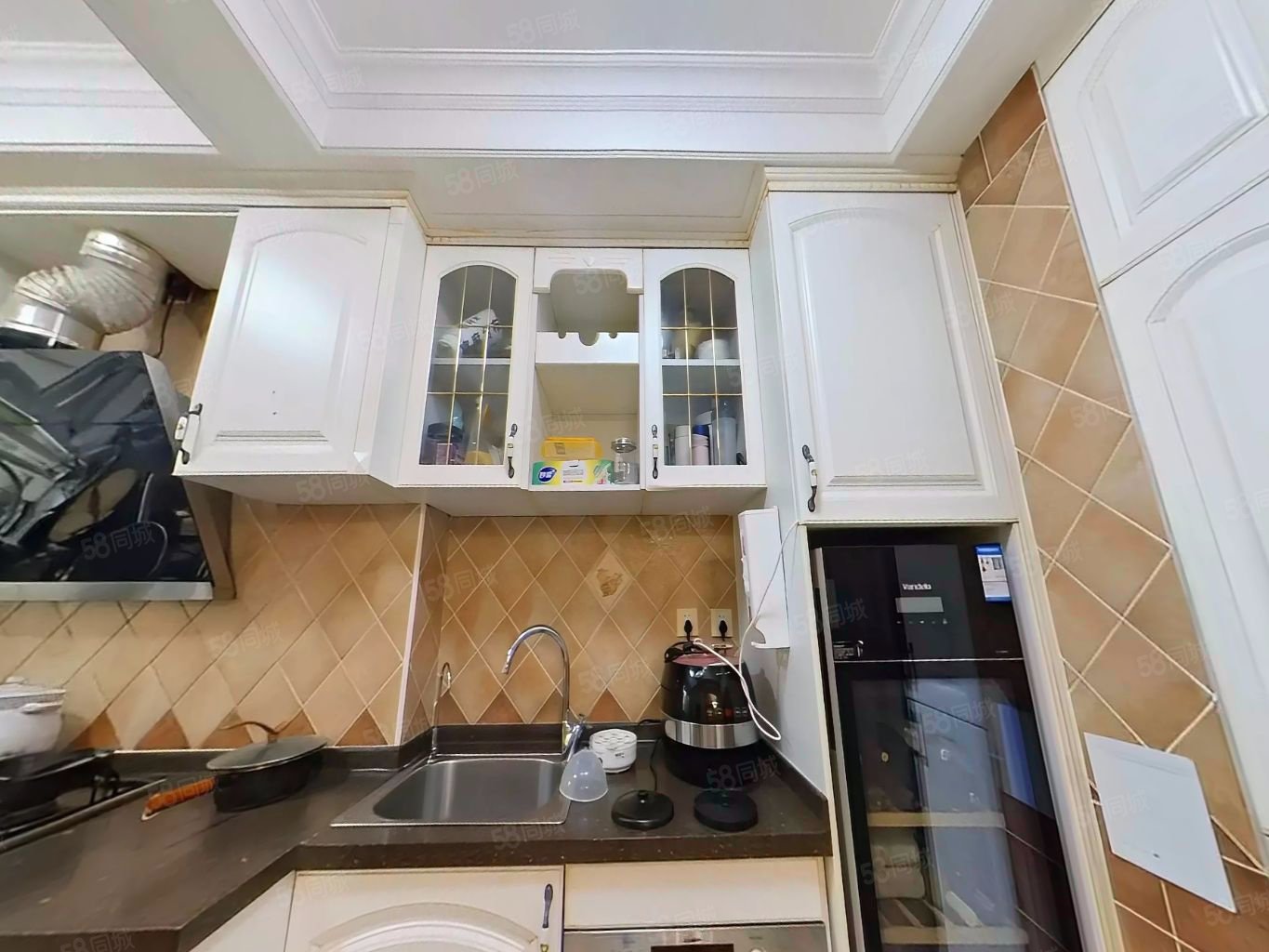 贏海莊園6室2廳4衛(wèi)338.11㎡南北1188萬(wàn)