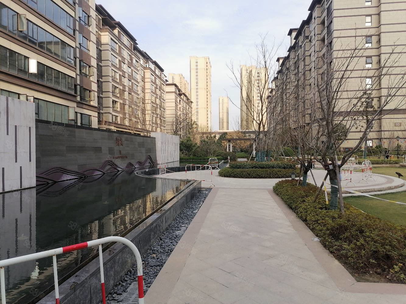 御景澜庭洋房 四室 毛坯 西北 一小十一中 看房抓紧,御璟兰庭-宿州58