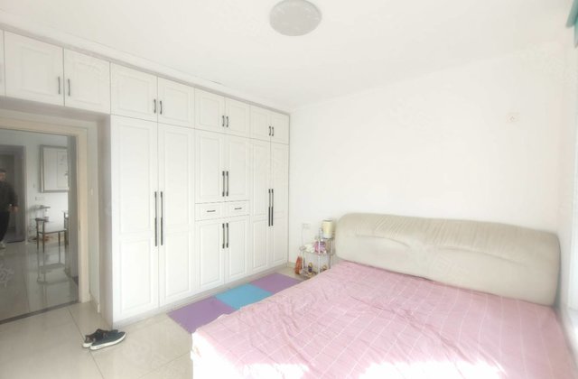 价了，东昌东校，星光和园，精装三室东边户，小高层，送车储