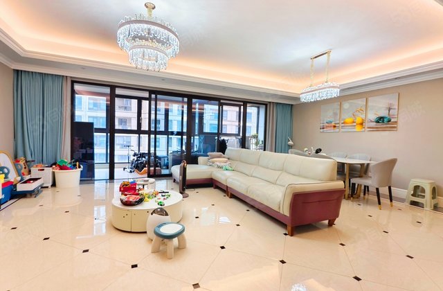 中国铁建西派城D区4室2厅165.07㎡425万二手房图片