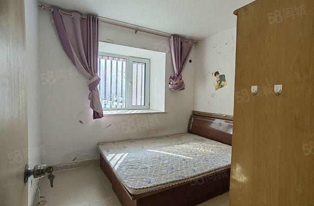 低价，先锋 低层 两室两厅 采光好 送储 满二