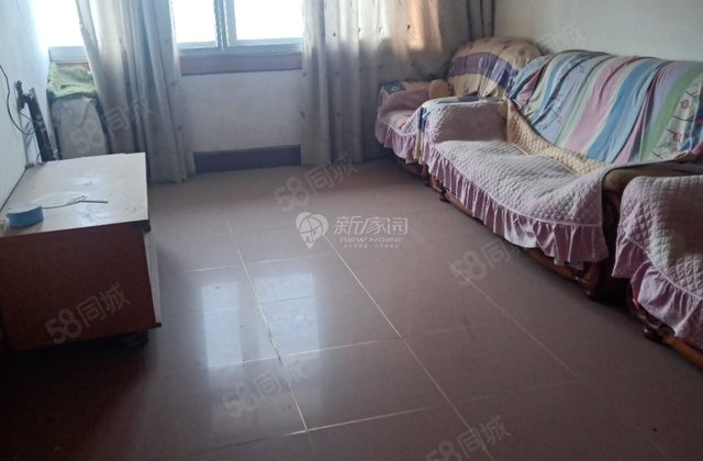 一品阳光3室3厅185㎡83.3万二手房图片