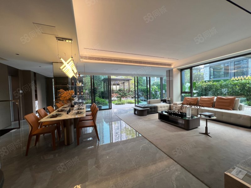 湖边上万景峰汇下叠别墅带私家大花园中庭不临路采光好