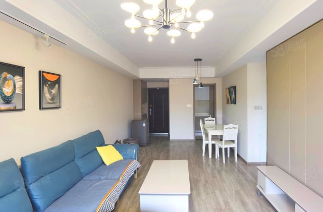 世茂城三期3室2厅96.51㎡130万二手房图片