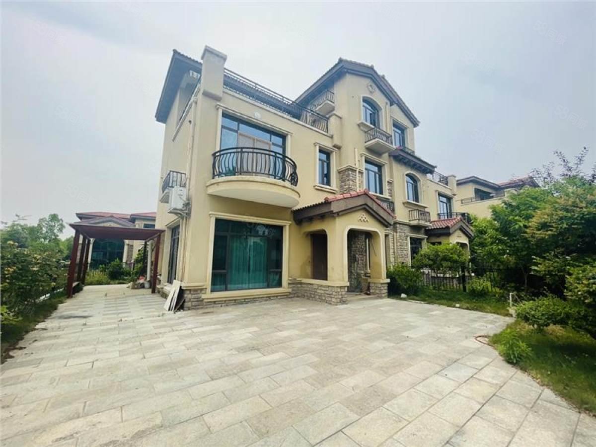 碧桂园山湖城5室3厅5卫252㎡南北253万