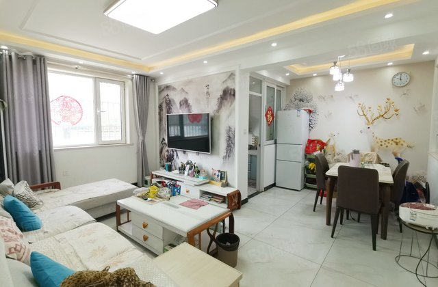 50多万多层2楼地暖房，精装婚房正规3居室，停车方便免大税